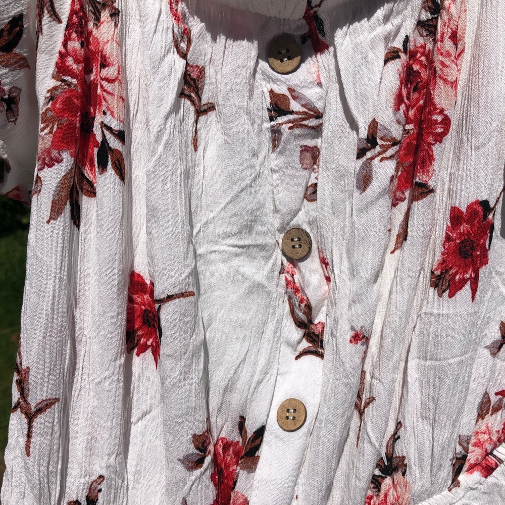 SOLD! NWOT Rue21 flowy off t shoulder floral dress